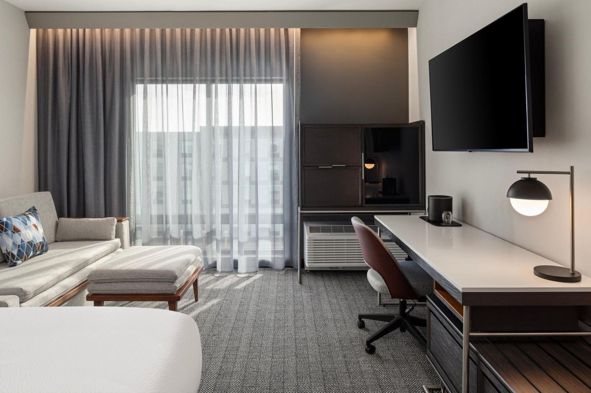 Courtyard By Marriott Беттендорф Экстерьер фото